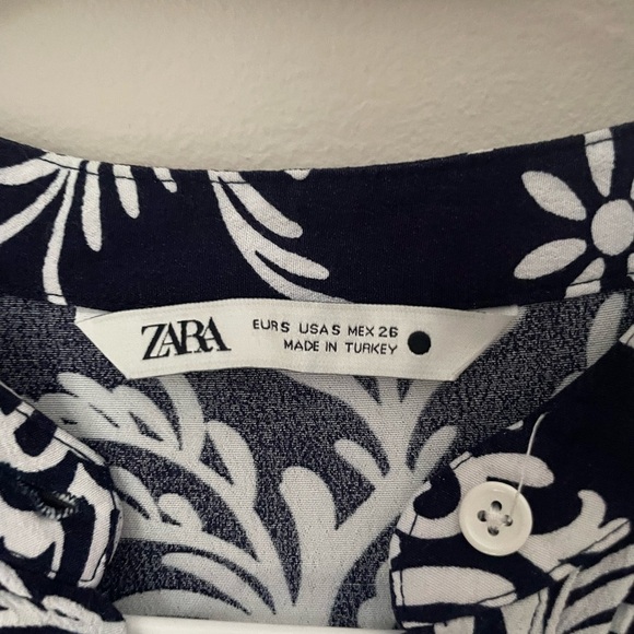 Zara Blue and White Floral Maxi Dress with Long Sleeves Size Small - Picture 3 of 9